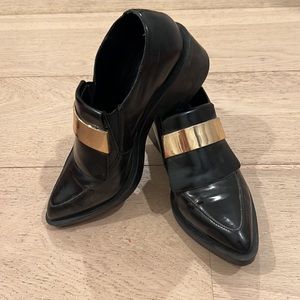 Zara black patent leather shoes